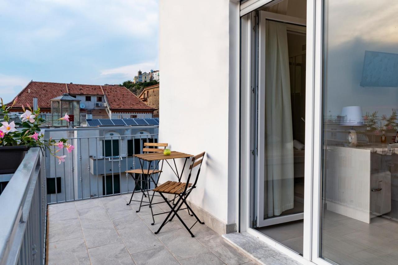 Quasi In Porto Bed & Breakfast Агрополи Екстериор снимка