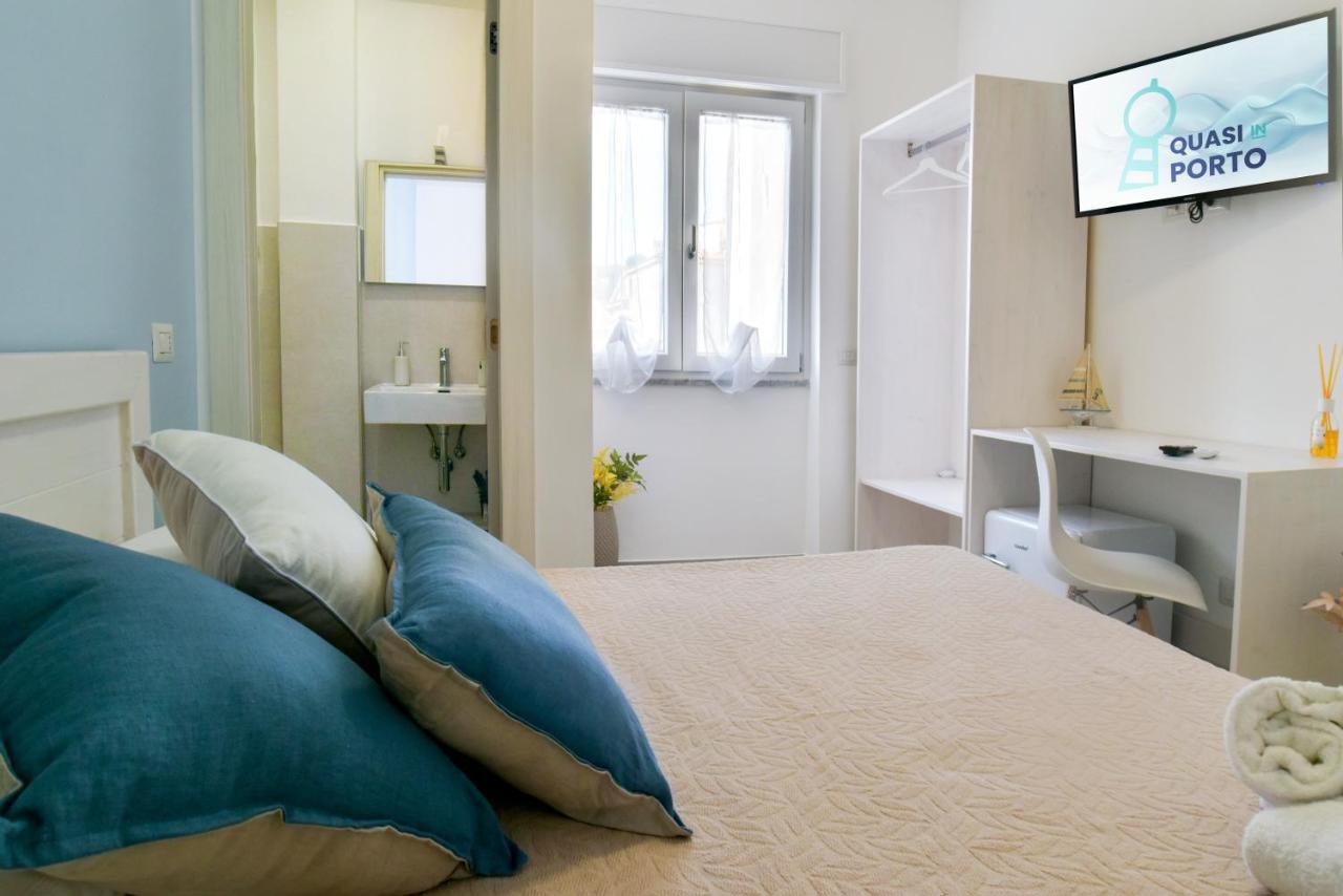 Quasi In Porto Bed & Breakfast Агрополи Екстериор снимка